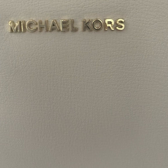 Michael Kors Handbag with wallet - Picture 5 of 16